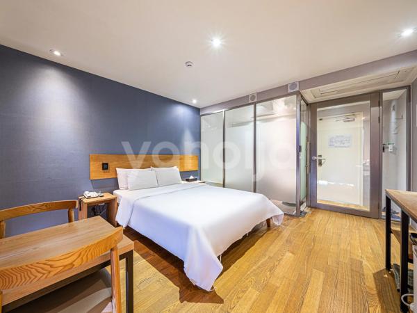 La Villa Hotel : photo 1 de la chambre chambre double standard