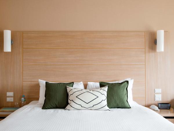 The Terrace Hotel Adelaide : photo 10 de la chambre chambre standard lit queen-size