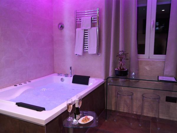 Caballero Errante : photo 6 de la chambre chambre double avec baignoire spa