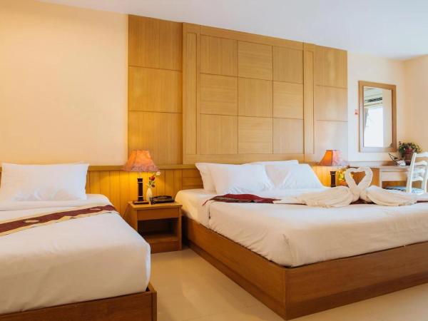 Metro Point Bangkok : photo 5 de la chambre chambre triple