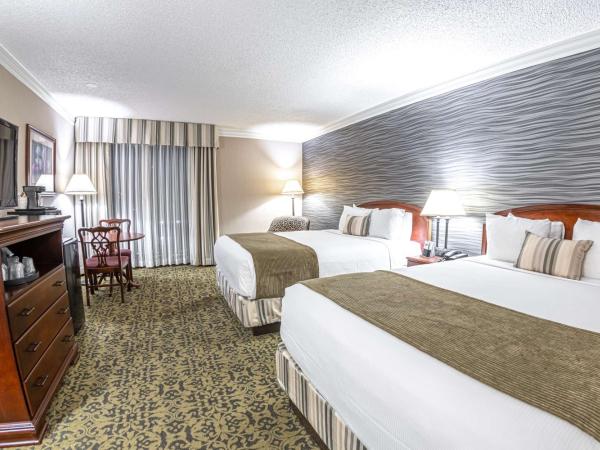 Salt Lake Plaza Hotel SureStay Collection by Best Western : photo 1 de la chambre chambre 2 lits queen-size avec douche accessible en fauteuil roulant - accessible aux personnes à mobilité réduite