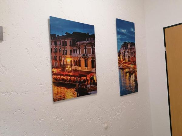 MK Hostel Bremen : photo 9 de la chambre chambre triple avec salle de bains commune