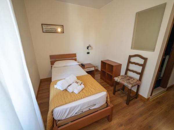 Hotel Siros : photo 4 de la chambre chambre simple