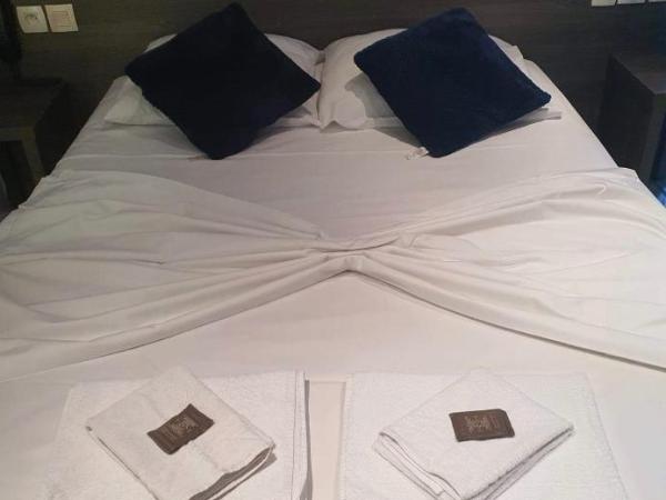 Théâtre Hôtel Chambéry : photo 3 de la chambre chambre double