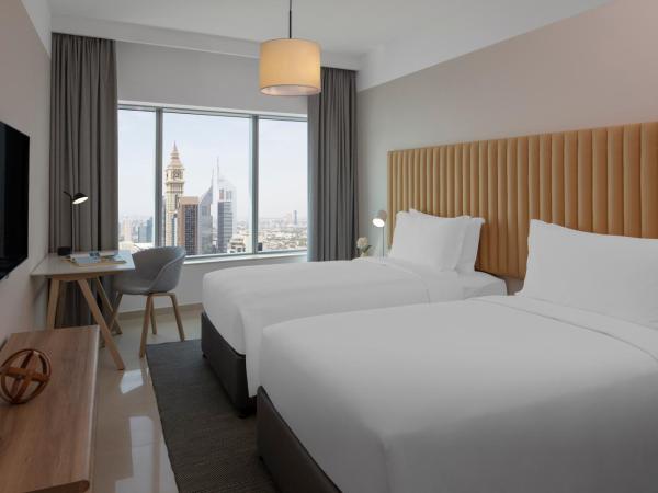Staybridge Suites Dubai Financial Centre, an IHG Hotel : photo 3 de la chambre suite 3 chambres avec balcon