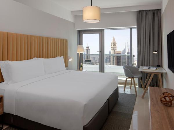 Staybridge Suites Dubai Financial Centre, an IHG Hotel : photo 8 de la chambre suite 3 chambres avec balcon