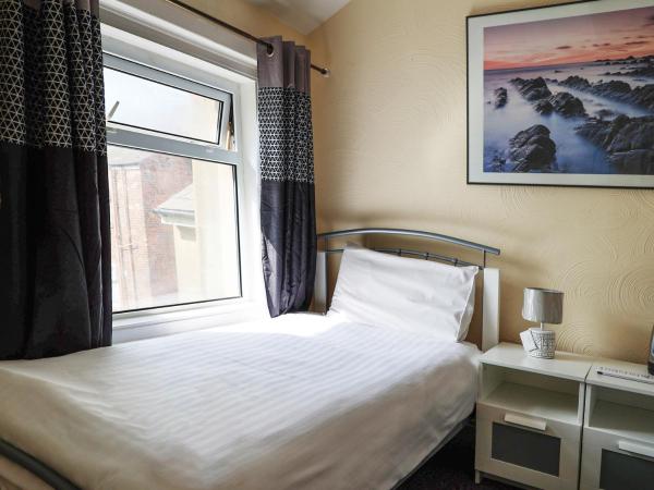The Shores Hotel, Central Blackpool : photo 2 de la chambre chambre simple standard
