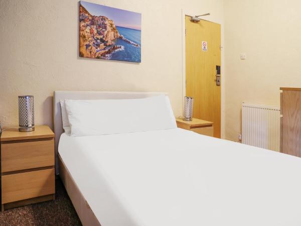 The Shores Hotel, Central Blackpool : photo 5 de la chambre chambre triple standard