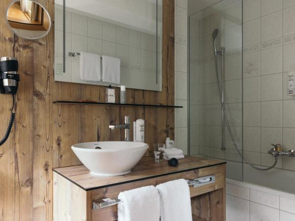 la couronne Hotel & Spa : photo 7 de la chambre chambre double deluxe