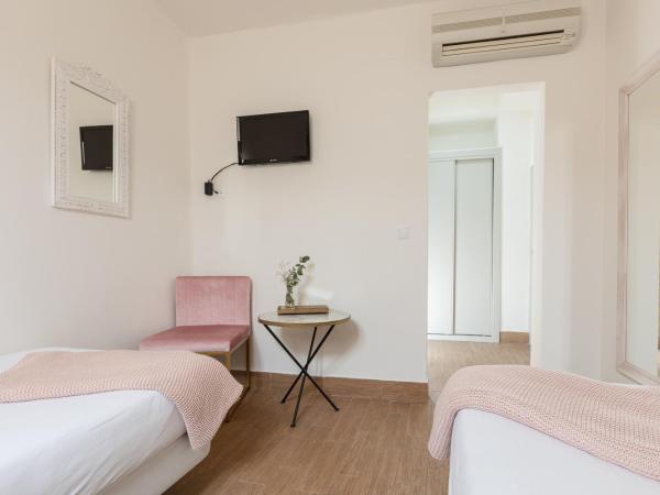 nüa santa cruz : photo 3 de la chambre chambre double ou lits jumeaux