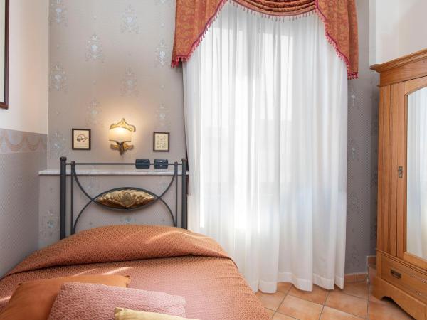 Pinto-Storey Hotel : photo 2 de la chambre chambre simple