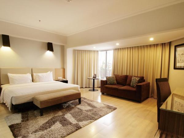 Hotel Santika Premiere Jogja : photo 1 de la chambre chambre lit king-size premier