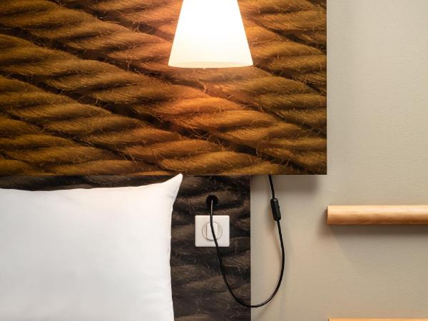 Ibis Poznan Centrum : photo 2 de la chambre chambre lits jumeaux standard