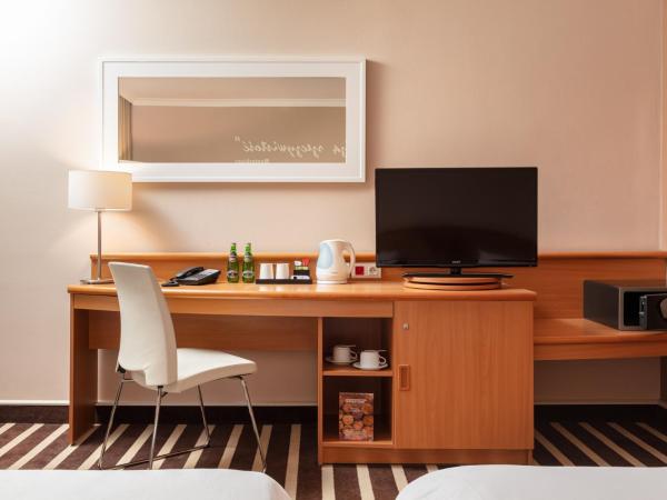 Novotel Poznan Centrum : photo 2 de la chambre chambre lits jumeaux standard