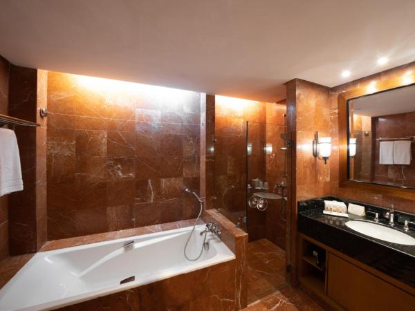 The Residence Tunis : photo 6 de la chambre chambre double deluxe - vue sur mer