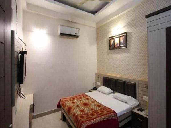 Om Sai Palace, Agra : photo 4 de la chambre chambre deluxe