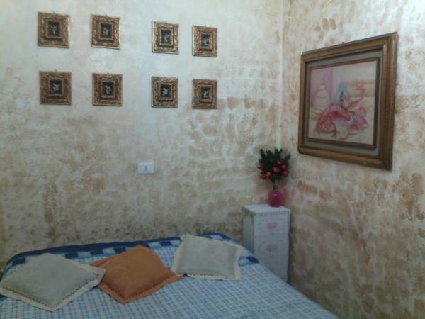 B&B Alle Piscine Verona : photo 7 de la chambre chambre double avec salle de bains privative