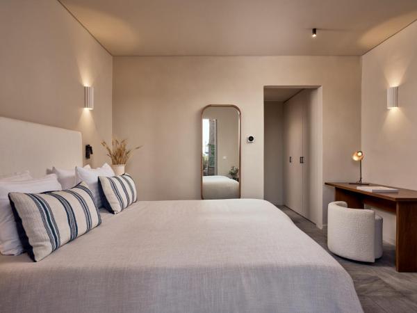 Mykonos Theoxenia, a member of Design Hotels : photo 2 de la chambre chambre confortable