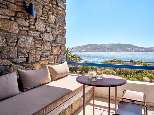 Mykonos Theoxenia, a member of Design Hotels : photo 1 de la chambre chambre supérieure - vue sur mer