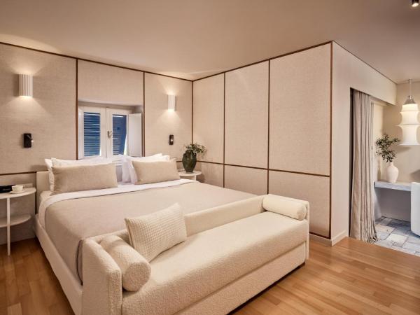 Mykonos Theoxenia, a member of Design Hotels : photo 4 de la chambre chambre supérieure - front de mer