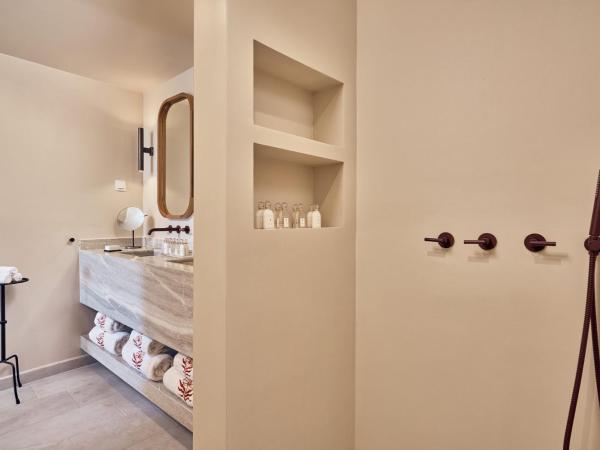 Mykonos Theoxenia, a member of Design Hotels : photo 5 de la chambre  suite 1 chambre theoxenia avec piscine privée - vue sur mer