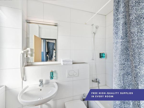 Becozy Self Check-in Pop-Up Hotel Basel : photo 9 de la chambre hébergement generous