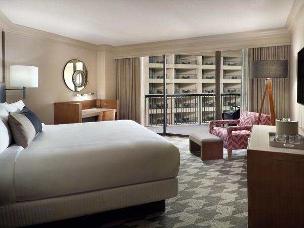 Omni Atlanta Hotel at Centennial Park : photo 6 de la chambre chambre lit king-size de luxe