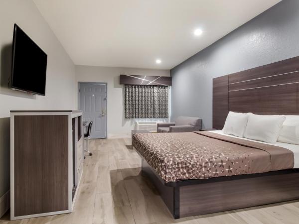 Americas Best Value Platinum Inn & Suites : photo 2 de la chambre chambre lit king-size