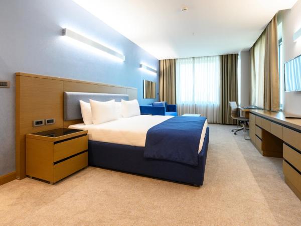 La Quinta by Wyndham Istanbul Gunesli : photo 2 de la chambre chambre lit king-size deluxe