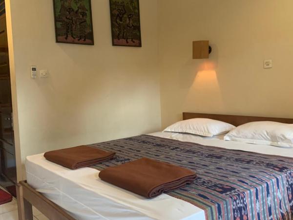 Prambanan Guesthouse : photo 1 de la chambre chambre double ou lits jumeaux Économique