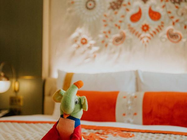 The LaLit London : photo 5 de la chambre suite legacy