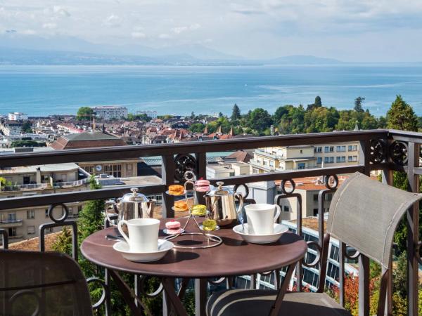 Lausanne Palace : photo 3 de la chambre chambre double ou lits jumeaux deluxe - vue sur lac