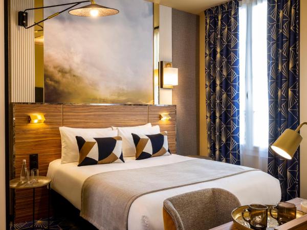 Hotel Le Rocroy : photo 1 de la chambre chambre double ou lits jumeaux supérieure