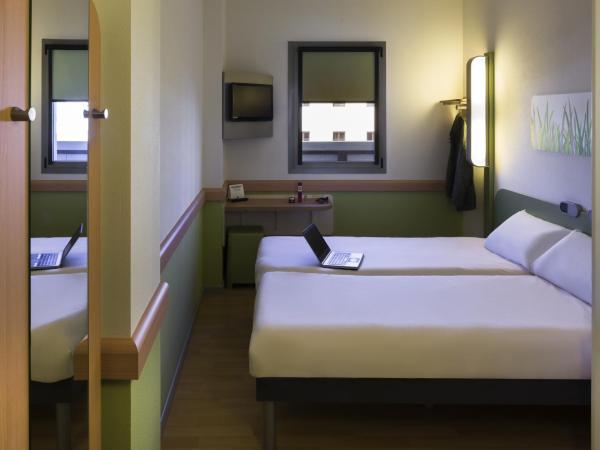 Ibis Budget Madrid Calle 30 : photo 5 de la chambre chambre lits jumeaux