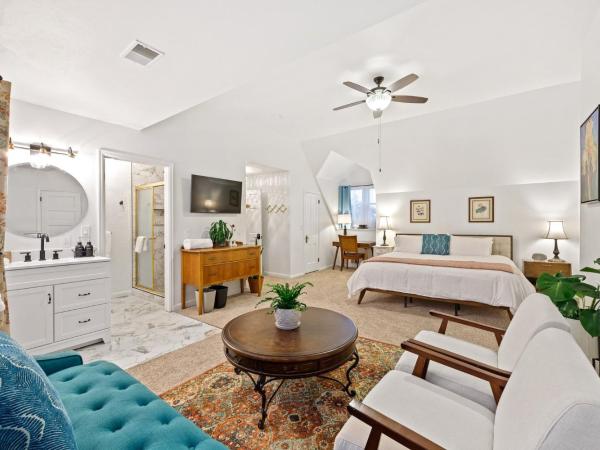 Flora House Denver : photo 2 de la chambre suite lit king-size