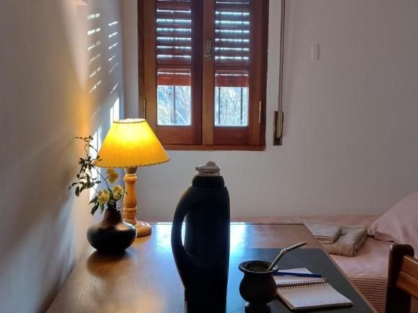 SOLES Hostel Boutique : photo 6 de la chambre chambre simple avec salle de bains commune