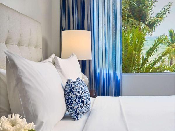 Sonesta Fort Lauderdale Beach : photo 1 de la chambre hébergement deluxe avec 2 lits double et vue sur océan