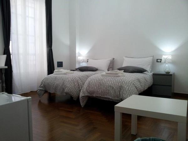 B&B Paolo e Mariella : photo 2 de la chambre chambre double ou lits jumeaux avec salle de bains privative