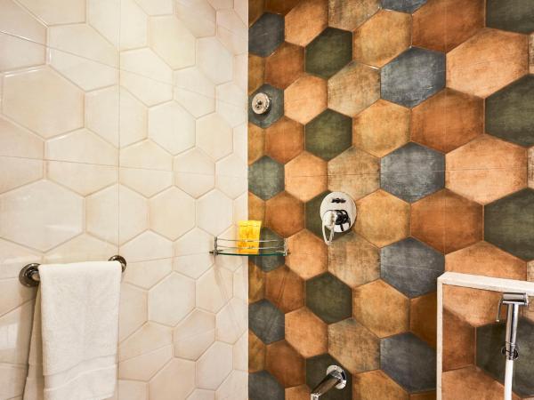 Hotel Bawa Regency : photo 9 de la chambre chambre double deluxe