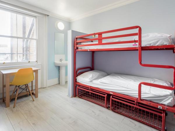 Astor Victoria Hostel : photo 6 de la chambre lit dans dortoir mixte de 6 lits