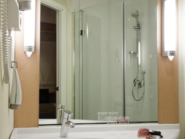 Ibis Oviedo : photo 5 de la chambre chambre lits jumeaux standard