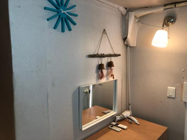 Chris Hostel : photo 3 de la chambre chambre triple