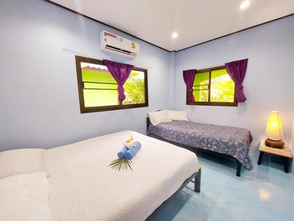 Papaya Cottage Koh Chang : photo 3 de la chambre chambre triple supérieure
