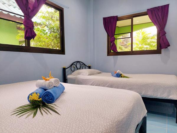 Papaya Cottage Koh Chang : photo 2 de la chambre chambre triple supérieure