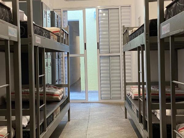 Imagina Hostel : photo 4 de la chambre chambre triple