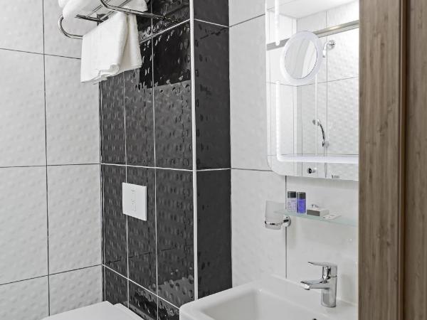 Demir Suite Hotel : photo 3 de la chambre grande chambre simple 