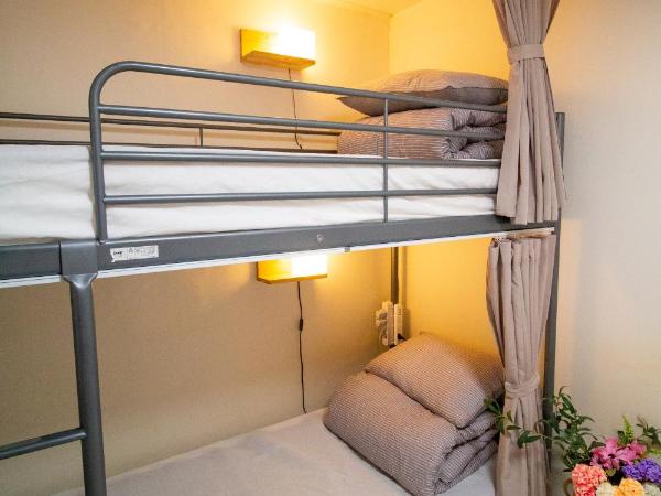 YAB-GuestHouse, FemaleOnly, ForeignOnly : photo 9 de la chambre lit dans dortoir pour femmes de 4 lits