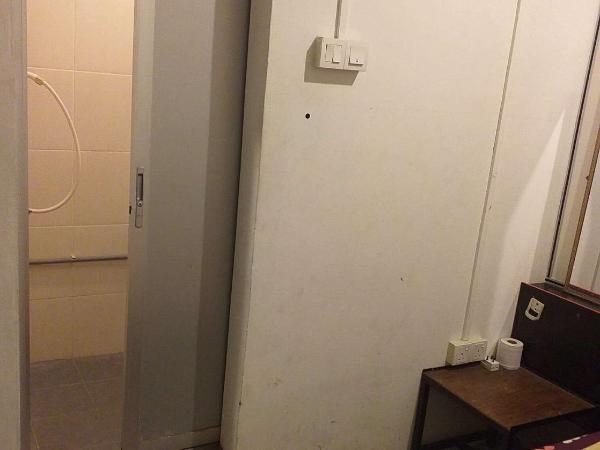 Discovery Youth Hostel Malacca : photo 2 de la chambre chambre familiale avec salle de bains privative