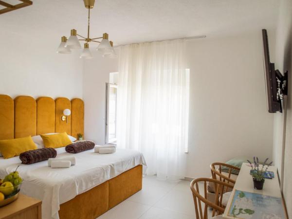 Style rooms Split : photo 8 de la chambre chambre double ou lits jumeaux avec salle de bains