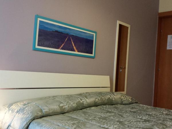 Ladybianca apartment & rooms : photo 9 de la chambre chambre double